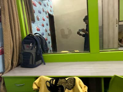 study table for sell.