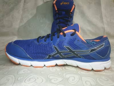 ASICS-Style Running Shoes – Size 9
