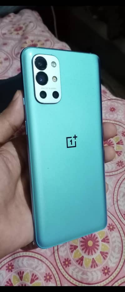 OnePlus 9R    8/128  online approved