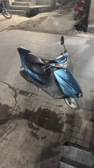 Patrol scooty automatic