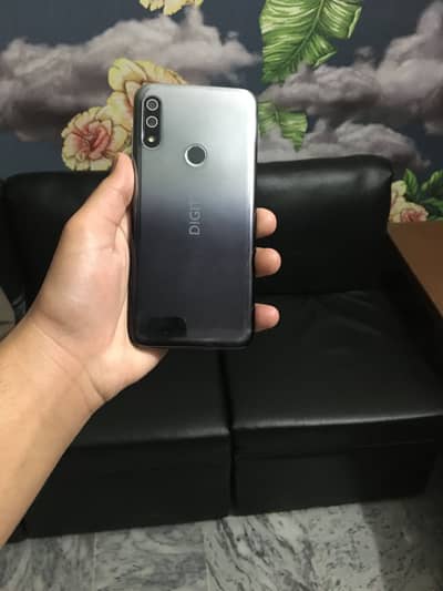 Phone For Sale 03265402900