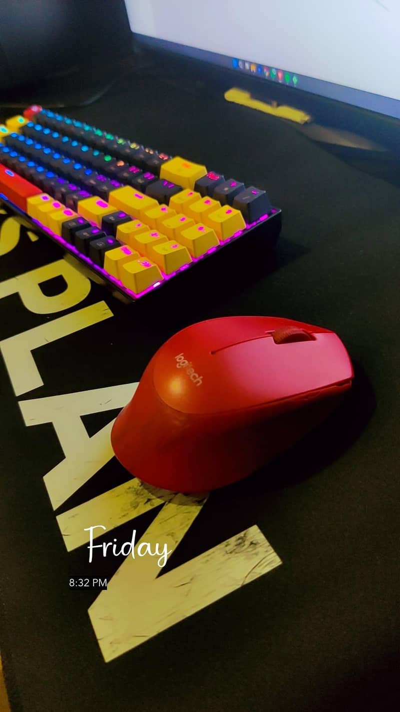 High-Performance Gaming PC 8