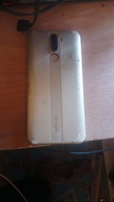 old and broken mobiles