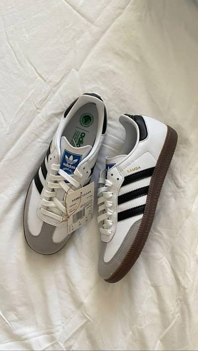 Adidas sambas