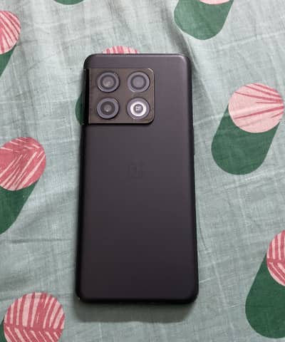 One Plus 10 pro 5g