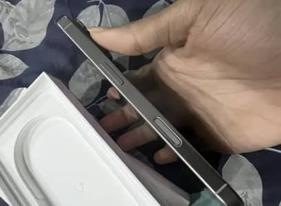 Iphone 16 Pro Urgent Full Box 128GB