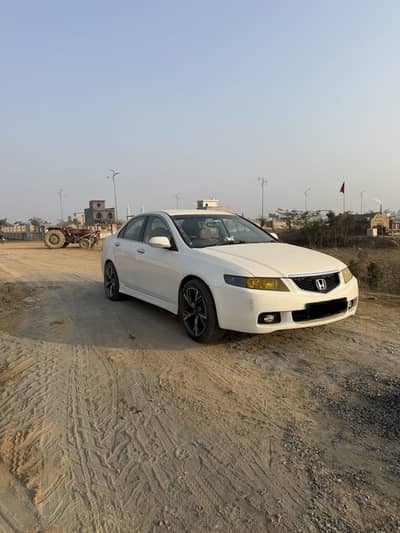 Honda accord cl9 [ England Model ]