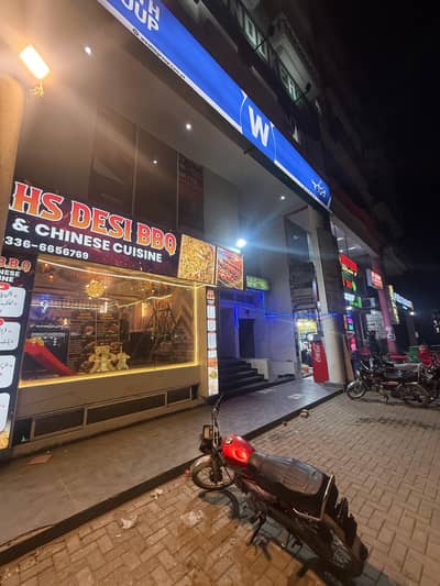 Restaurant Sitting & Furniture Setup for Sale