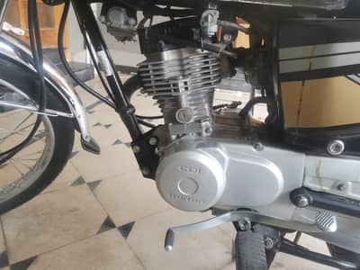 Honda CG 125 2021 Red color