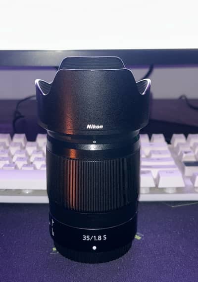 35mm f1.8s nikon z mount
