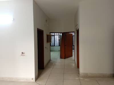 12 MARLA UPPER PORTION FOR RENT IN JOHAR TOWN