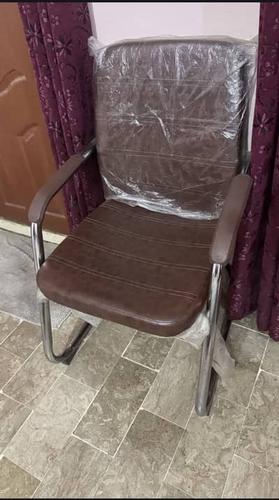 Office / Guest Chairs – Comfortable Foam | Strong Chrome Body