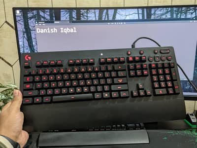 logitech g213 prodigy rgb gaming keyboard