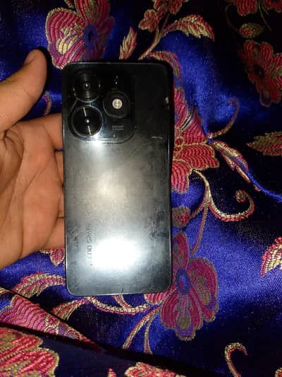 front glass break ha  contion 10 by 7