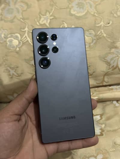 Samsung S25 Ultra 12/256 1 month sim use 11 month warranty Blue colour