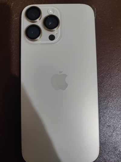Apple iPhone 16 Pro Max