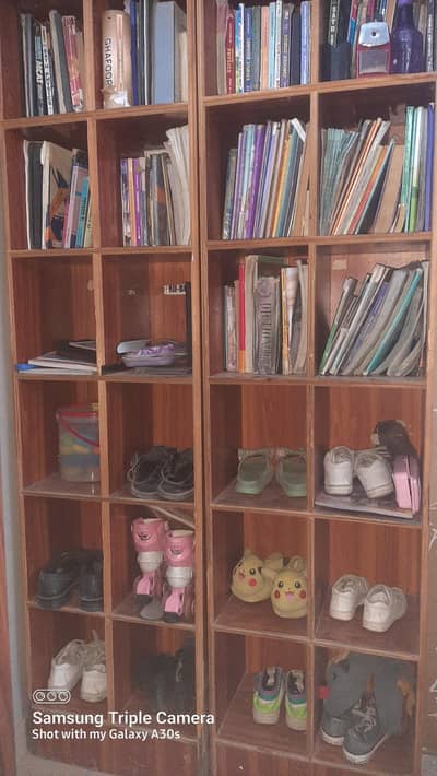 2 sheves 7ft height 21.5 width of box made custom made.