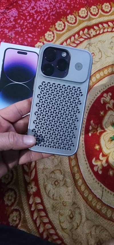 IPHONE 14 PRO 128GB WIRH ORGIONAL BOX ITS BYPASS PHONE WATERPACK