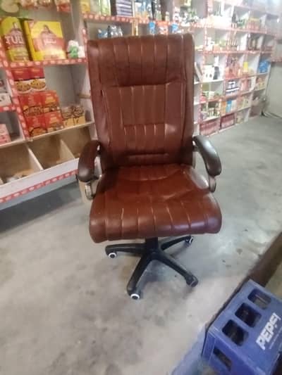 rolling chair hay both he munasb price mey all ok hay