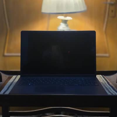 Dell Vostro 15 3510 Laptop | 11th gen Core i3 | 256gb ssd | 8gb ram