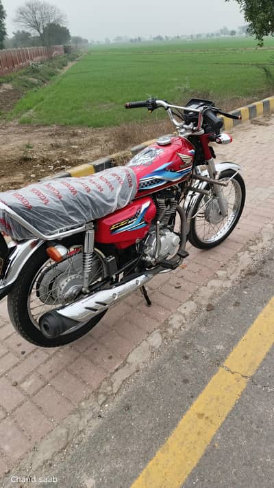 Honda 125 24 model brand new condition bike 03446464638