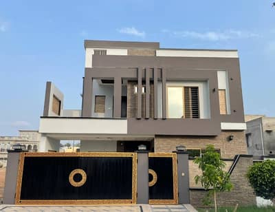 Direct Deals Marketing Offers Prime Location Lavish Beautiful Double Story Slightly Used House Available For Sale Reasonable Price in H Block Aljalil Garden