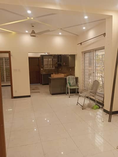 Like A Good Condition Corner 5 Marla Double Storey House In Bahria Town Phase 8 For Rent At Good Location
