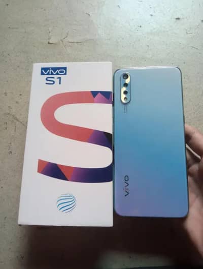 Vivo S1