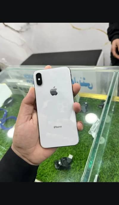iPhone x 256gb with complete box