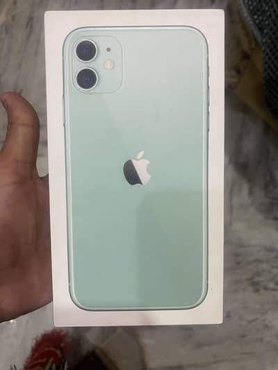 Iphone 11 64 gb water pack 10/10 no fault
