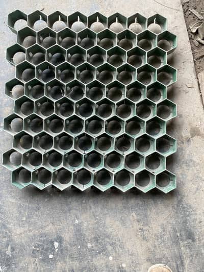 Plastic tile