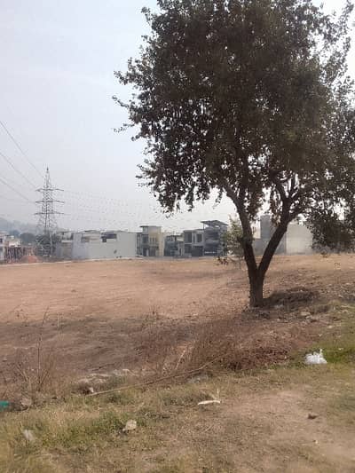 2 Marla Plot Available For Sale