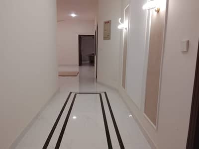 Lower Portion For rent In Rs. 400000