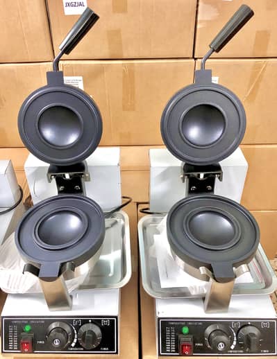 UFO Sealed Burger Mini Pancake Belgian Waffle Machine Maker for Sale