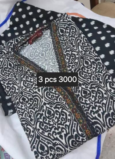 excellent condition dresses like new