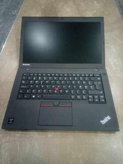 Lenovo Thinkpad L470 core i5-7 generation 8 gb ram 256 gb SSD.
