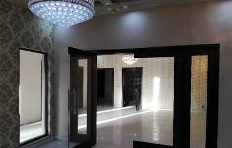 Ideal House For Sale In Muslim Town