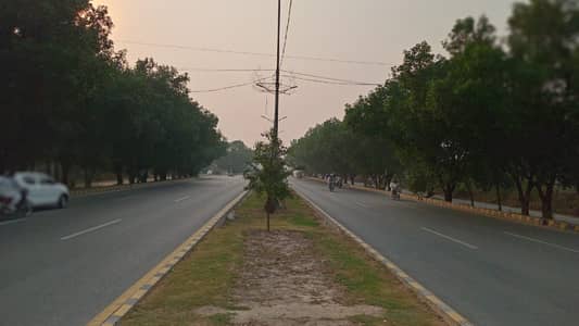 OPF Residential Near HOSPITAL, ACADEMY, HIGH RISE BUILDING, DEPARTMENTAL STORE, BANK, CLINIC,SCHOOL