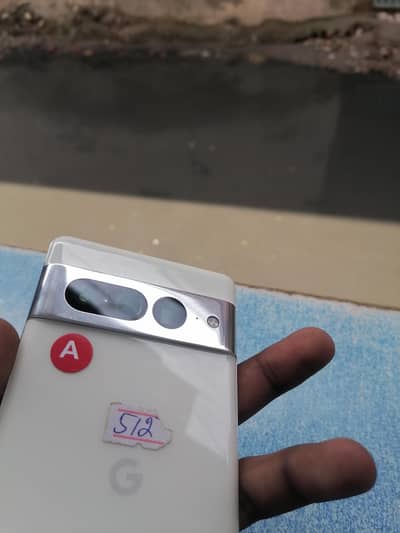 Google pixel 7 pro. 512  pta approved. air Tite. Dslr camera result.
