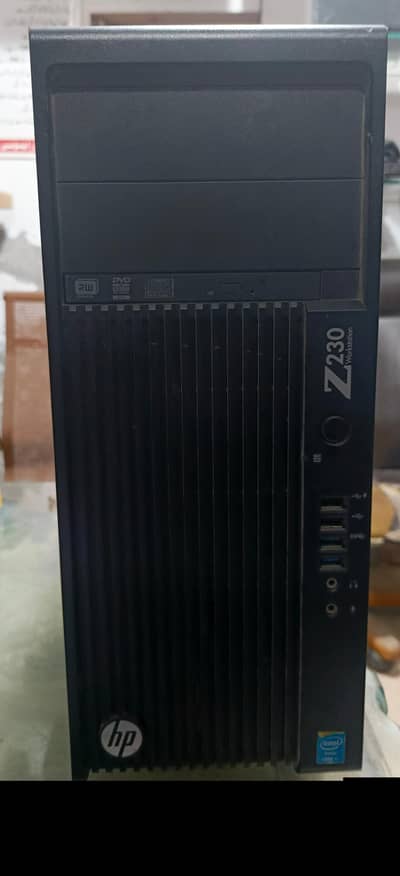 HP Z230 | 2GB graphic card P620 | 8GB Ram DD4 |128GB SSD | Gaming PC