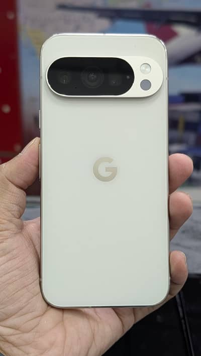 Google Pixel 10pro ,OEM unlock PTA approved, Water pack, Porcelain. .