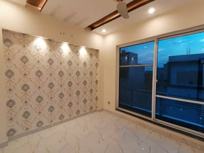 Buy A Centrally Located 10 Marla House In Bahria Orchard Phase 1