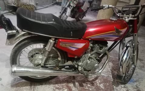 Honda 125 2004 model