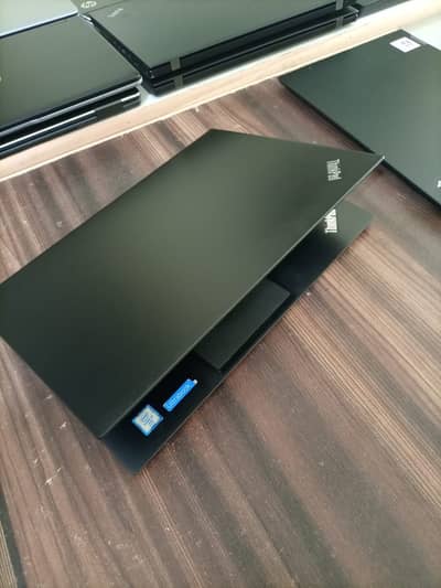 Lenovo Thinkpad X1 Carbon Core i7-6600U Gen 8GB 256GB SSD 14″ 2K Disp