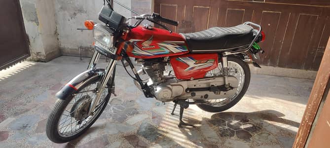 Honda CG 125 Red