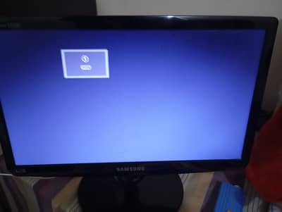 SAMSUNG S19A100N LED - 18.5" Wide, 16:9 HD, 1360x768,
