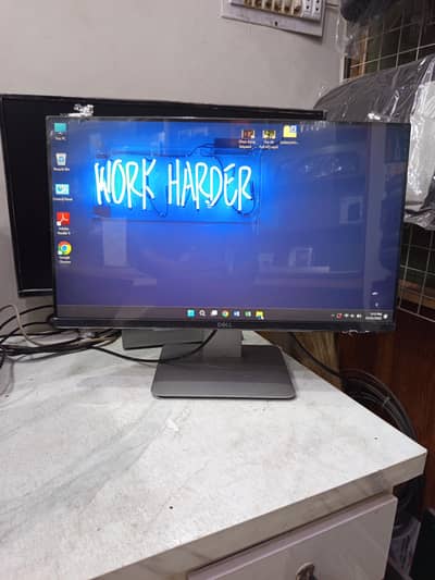 Dell 24" Borderless LED Monitor with Hydraulic Stand Fresh UAE Import