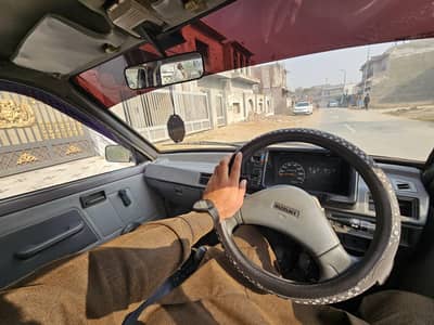 1 piece paint hai baqi org car hai tyer 80 persant hai new jesi car ha