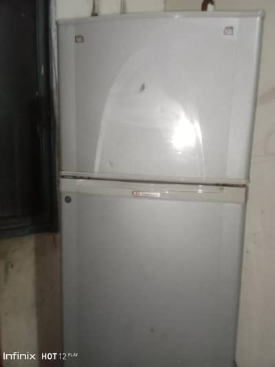 Dawlance fridge