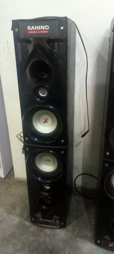 xpod display bluetooth speakers all ok